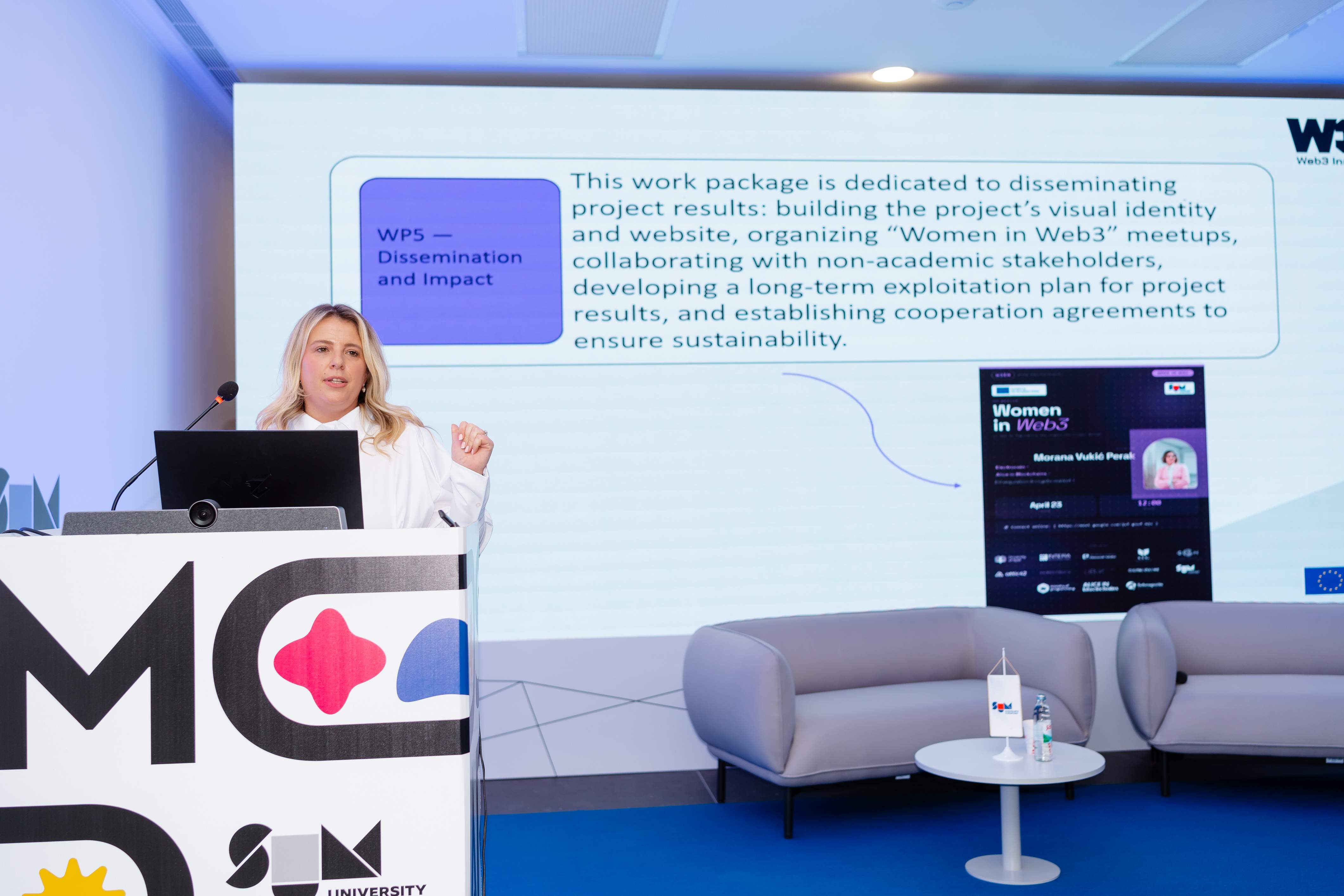 Presentation at the DeSci International Event during MoStart